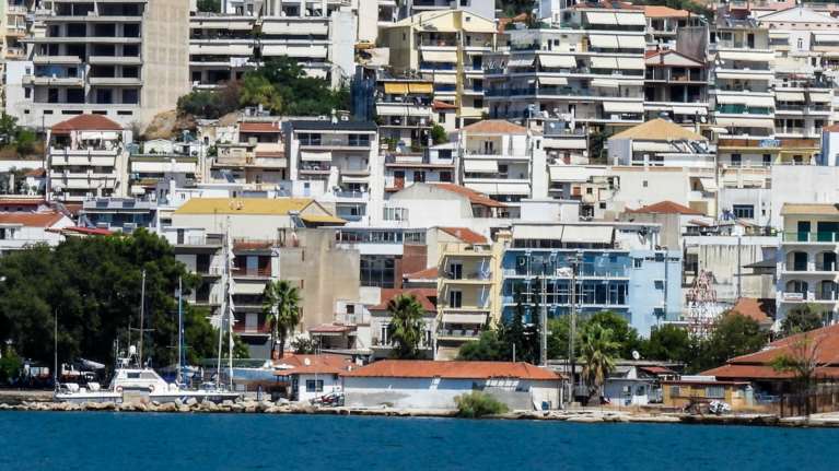 Συνεχίζουν την &quot;ανιούσα&quot; οι τιμές πώλησης και ενοικίασης κατοικιών