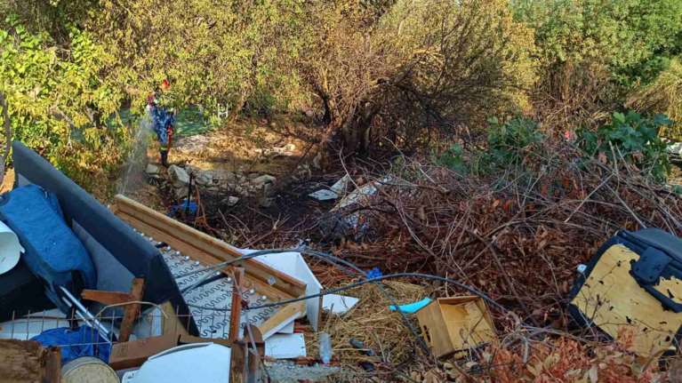 Φωτιά στο Μαρούσι - Κικίλιας: &quot;Ελέγχθηκε σε 17 λεπτά - Ελικόπτερο έκανε ρίψη μέσα σε 4 λεπτά&quot; [βίντεο]