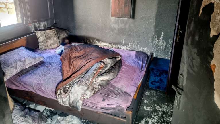 Βραχυκύκλωμα σε κλιματιστικό προκάλεσε την τραγωδία στην Καλαμπάκα - "Πετούσε φλόγες, πήρε φωτιά ένα κάδρο"