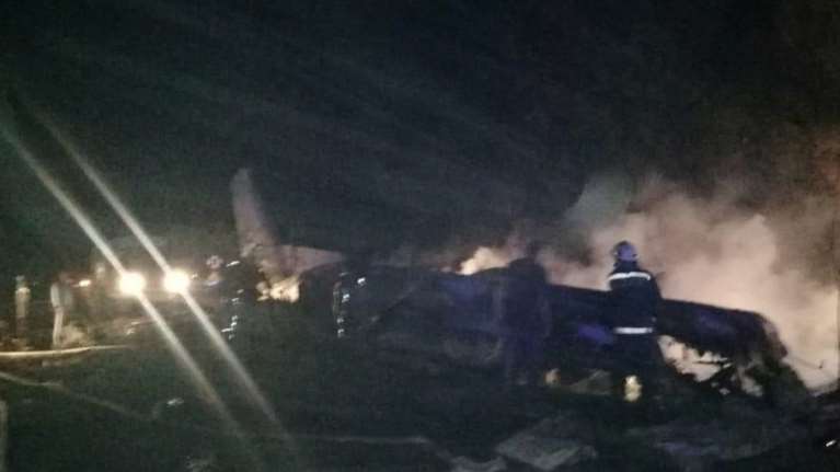 Τραγωδία στην Ουκρανία: Συνετρίβη στρατιωτικό αεροσκάφος – Τουλάχιστον 22 νεκροί [βίντεο]