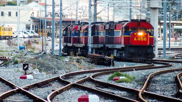 ΤΡΑΙΝΟΣΕ: Σταδιακή ομαλοποίηση των δρομολογίων στον άξονα Αθήνα - Θεσσαλονίκη