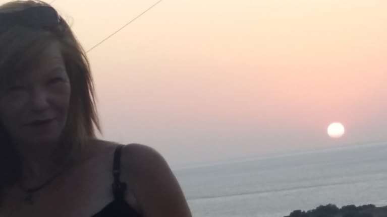 Γυναικοκτονία - Ιεράπετρα: Νέο σοκ από τη νεκροψία της Νεκταρίας - Ο φονιάς τη σκότωσε με 16 μαχαιριές