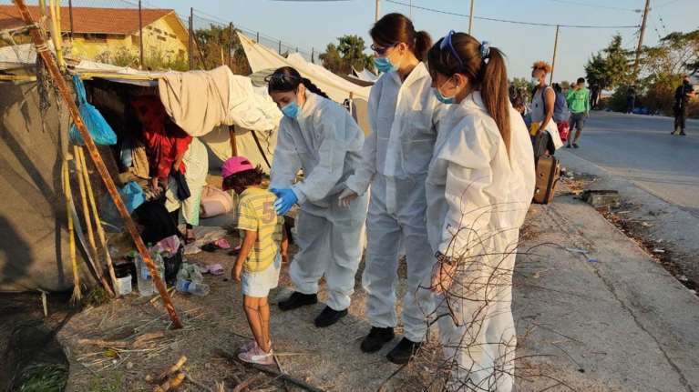 Καρά Τεπέ: Μεταφέρθηκαν 9.000 πρόσφυγες και μετανάστες - 213 θετικοί στον κορονοϊό