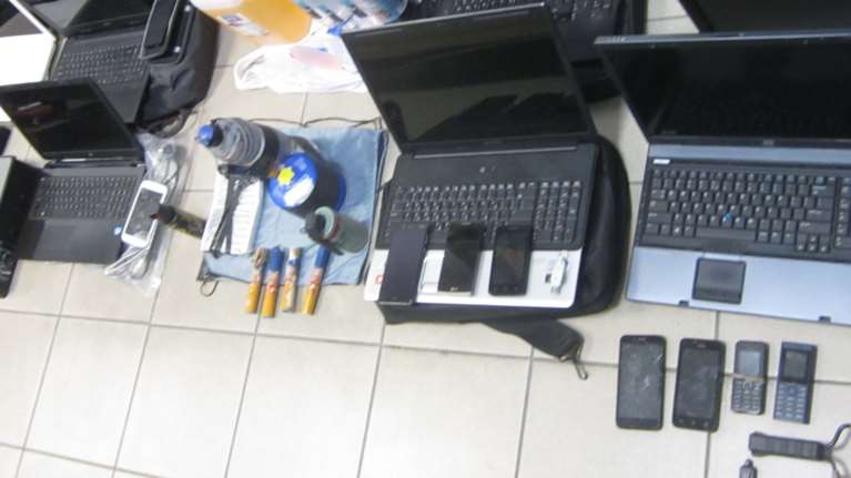 Θεσσαλονίκη: Συνέλαβαν αντιεξουσιαστή την ώρα που τοποθετούσε εμπρηστικό μηχανισμό έξω από το σπίτι του Δ. Σταμάτη