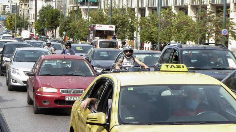 Αθήνα: Οι δρόμοι της ατελείωτης ταλαιπωρίας - Έργα &quot;Μεγάλου Περιπάτου&quot;, πορείες, ατυχήματα