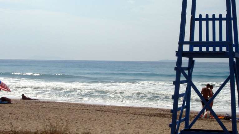 Τραγωδία στην Κρήτη: Νεκρός ο κολυμβητής που αγνοούνταν - Ξέφυγε λόγω της θαλασσοταραχής μέσα από τα χέρια του ναυαγοσώστη