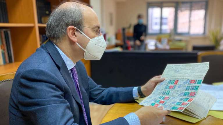 Χατζηδάκης για νέα επικουρική σύνταξη: Πότε ξεκινά, ποιους αφορά - Τι αποδόσεις θα φέρει το σύστημα του &quot;προσωπικού κουμπαρά&quot;