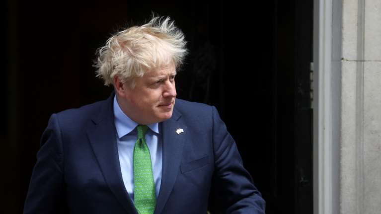 Ουκρανία: Η Βρετανία ανακοίνωσε νέες εμπορικές κυρώσεις κατά της Ρωσίας και της Λευκορωσίας