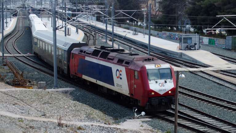 Hellenic Train: Σε κυκλοφορία η γραμμή του προαστιακού προς Κιάτο - Αποκαθίσταται σταδιακά η κυκλοφορία
