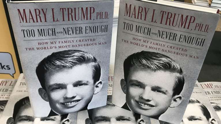 &quot;Καίει&quot; τον Τραμπ το βιβλίο της ανιψιάς του - Κρατούσε λίστα με τις γυναίκες που τον απέρριψαν