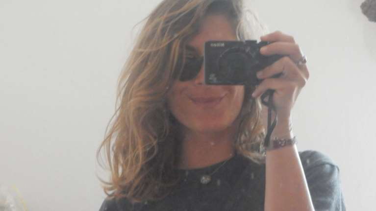 Γαύδος - Συγκλονίζει ο σύντροφος της 27χρονης Κορίνας: &quot;Γιατί να μην φύγω εγώ;&quot; - Το κατηγορώ της μητέρας της [βίντεο]