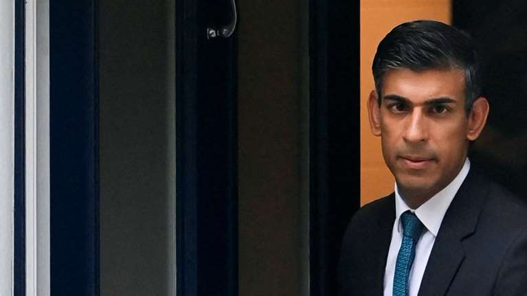 Ο Ρίσι Σούνακ επίσημα για πρωθυπουργός της Βρετανίας: Ο Τζόνσον ετοιμάζεται - &quot;Έχει τους αριθμούς&quot; λέει βρετανός υπουργός