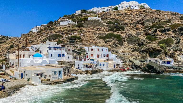 Ρεκόρ αφίξεων στη Σίφνο για το 15ο Φεστιβάλ Κυκλαδικής Γαστρονομίας &quot;Νικόλαος Τσελεμεντές&quot; - Πρωταγωνιστεί στα διεθνή ΜΜΕ