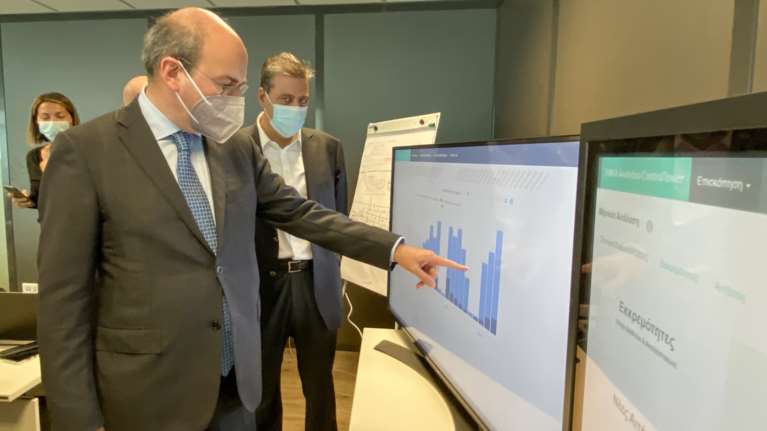 ΕΦΚΑ - &quot;Πύργος Ελέγχου&quot; θα παρακολουθεί τις συντάξεις: Στόχος να εκδίδονται 3 ανά υπάλληλο την ημέρα