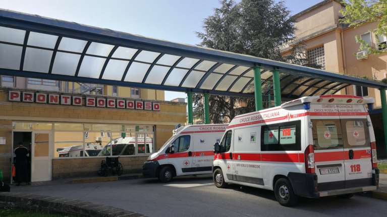 Ιταλία: Κοντά στα ανώτατα επίπεδα η εποχική γρίπη - 800.000 νέα κρούσματα την τελευταία εβδομάδα