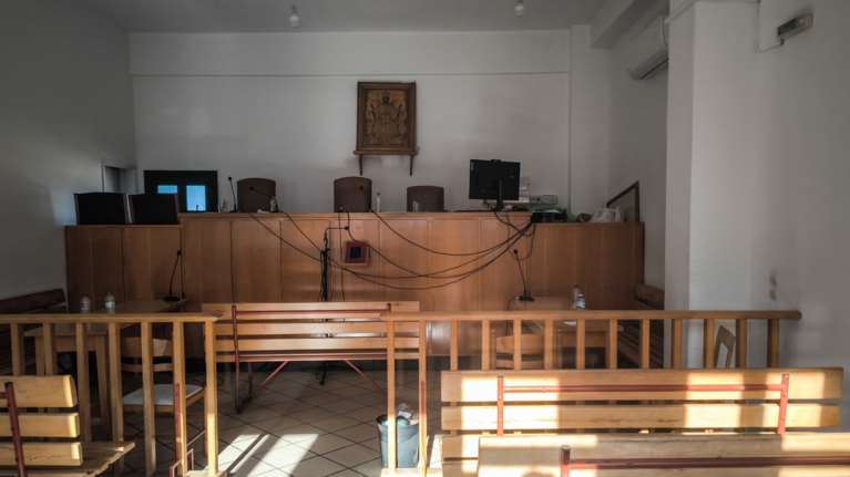 Ξέσπασε ο εισαγγελέας στη δίκη Φιλιππίδη κατά της προέδρου του Αρείου Πάγου: Πώς λέγεται αυτή η κυρία; Απαράδεκτη παρέμβαση