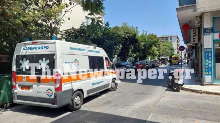 Θρήνος στον Βόλο: Ζευγάρι ηλικιωμένων πέθανε με διαφορά μόλις λίγων ωρών