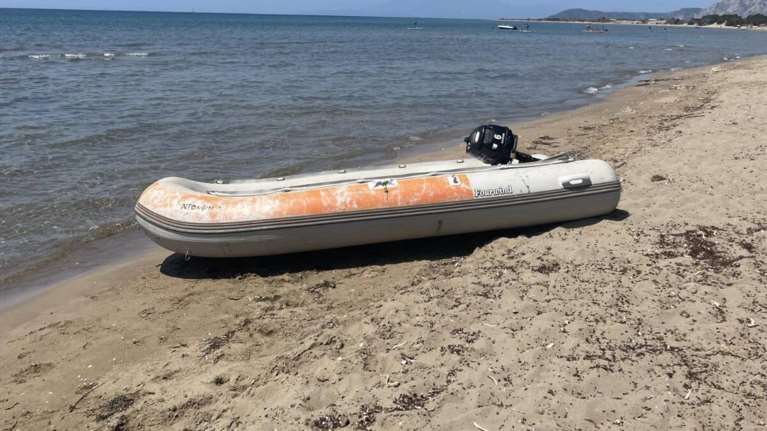 Αιτωλοακαρνανία: Ναυαγοσώστης έπεσε από ταχύπλοο και έσπασε το πόδι του χτυπώντας στην προπέλα [εικόνα]