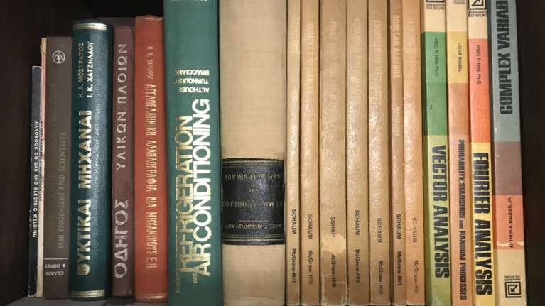 Πέντε προτάσεις βιβλίων ξένων συγγραφέων για την Πρωτοχρονιά