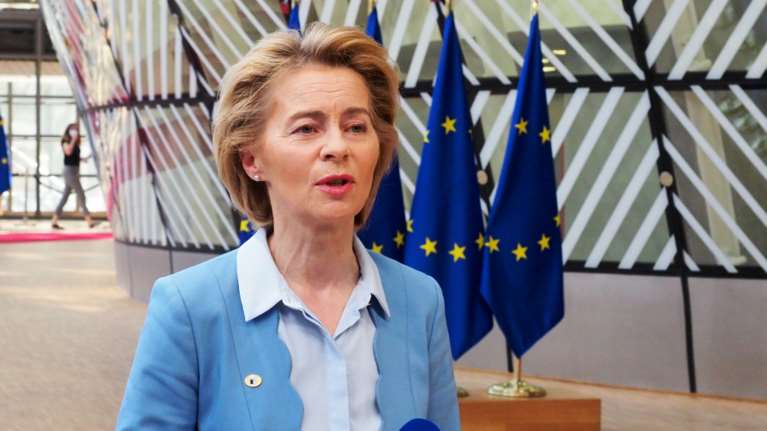 Φον ντερ Λάιεν για Καραϊβάζ: &quot;Η δολοφονία ενός δημοσιογράφου είναι απεχθής και δειλή πράξη&quot;