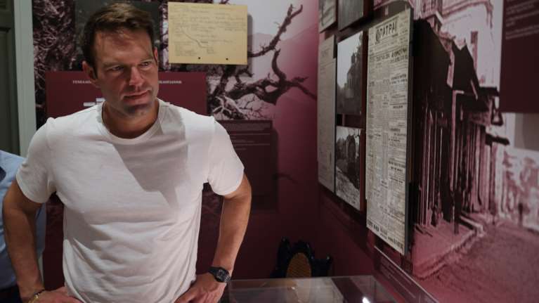 Πυρά ΚΚΕ σε Κασσελάκη: Ο Μπελογιάννης εκτελέστηκε επειδή πήγε κόντρα στις "αξίες" που εκπροσωπεί ο ΣΥΡΙΖΑ