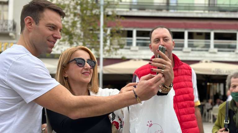 ΣΥΡΙΖΑ: Ο Κασσελάκης ζητά από τα μέλη να γνωριστούν μεταξύ τους - "Ποιες ώρες σας εξυπηρετούν να συμμετέχετε στις δράσεις;"