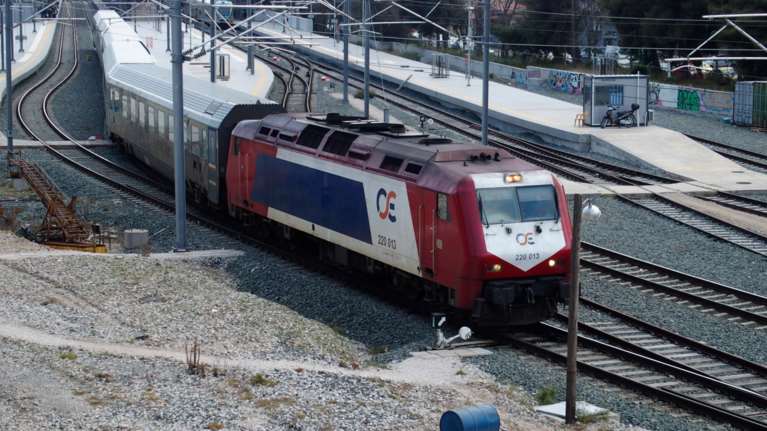 Τα τρένα να μην επανεκκινήσουν αν δεν επιλυθούν αυτά τα 9 ζητήματα ασφάλειας - Επιστολή των μηχανοδηγών