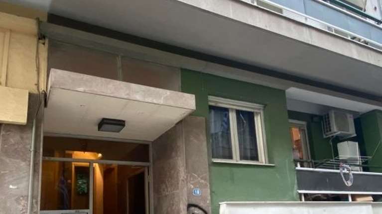 Θεσσαλονίκη: Ο 69χρονος πατέρας είναι ο δράστης της δολοφονίας του 41χρονου στη Μενεμένη - Τον σκότωσε με σκεπάρνι