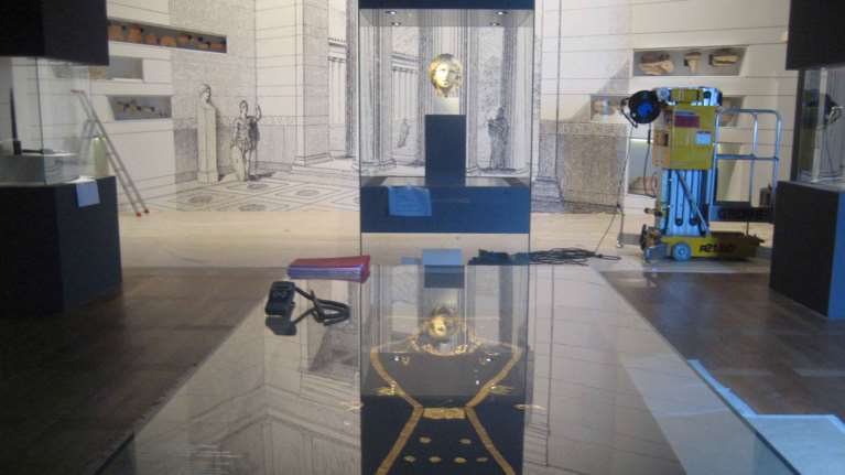 Ανοίγει το Μουσείο του Λουβρού μετά από σχεδόν 4 μήνες - Πάνω από 40 εκατ. ευρώ η &quot;χασούρα&quot;