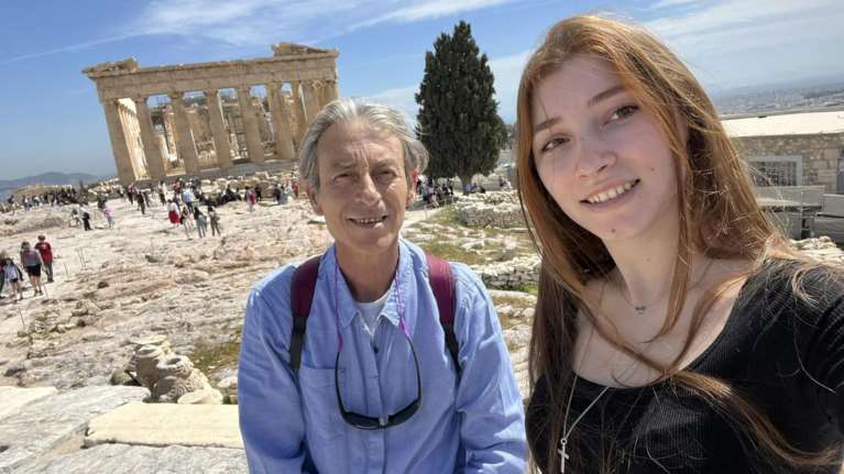 Συγκλονίζει η κόρη του Αίαντα Μανθόπουλου: Παλεύει με τη σκλήρυνση κατά πλάκας