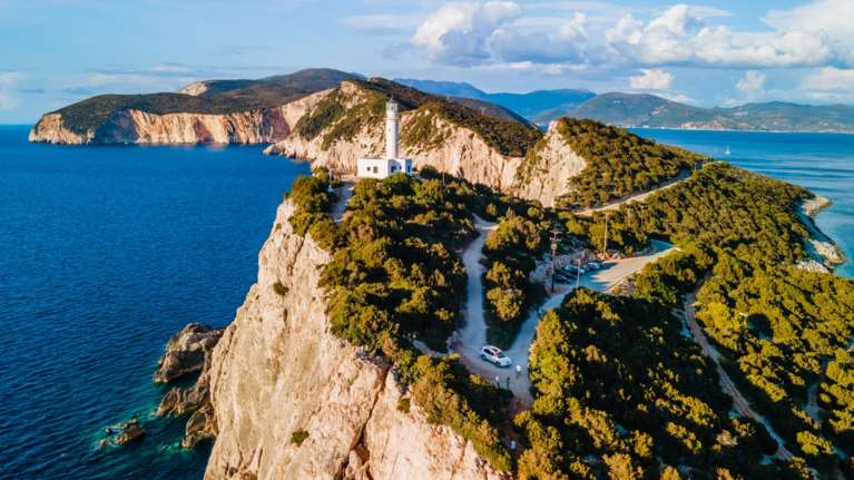 Λευκάδα: Αγωνία για το ζευγάρι ηλικιωμένων που αγνοείται - Πήγαν να αγοράσουν μέλι και εξαφανίστηκαν