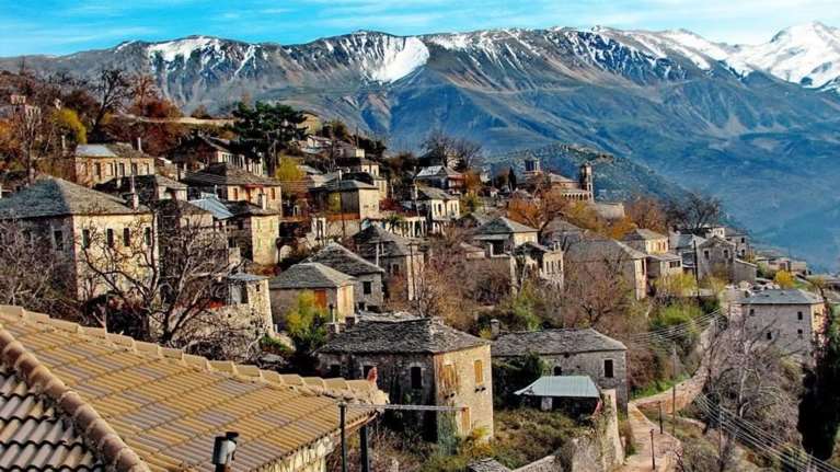 Το καταπράσινο χωριό της Ηπείρου όπου δεν μπαίνουν αυτοκίνητα - Ιδανικός προορισμός