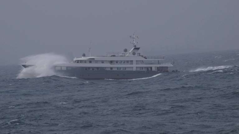 Κακοκαιρία Avgi: Δεμένα τα πλοία σε Πειραιά, Ραφήνα και Λαύριο - Άνεμοι έως και 10 μποφόρ