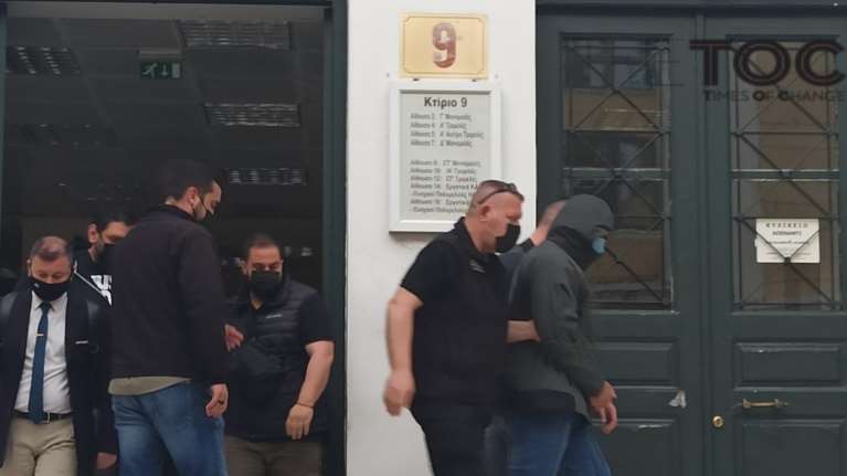 Στη ΓΑΔΑ όλο το βράδυ ο Μένιος Φουρθιώτης και οι συνεργοί του - Πότε οδηγούνται στη φυλακή