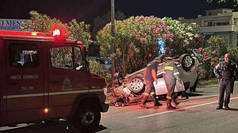 Σοβαρό τροχαίο στην Καλαμάτα: Αυτοκίνητο αναποδογύρισε στη Νέα Είσοδο – Τραυματίστηκε ο οδηγός