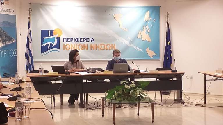 Κέρκυρα - Μήνυμα Χρυσοχοΐδη: "Σας παρακαλώ πολύ κάντε υπομονή. Εμβολιαστείτε όλοι με τη σειρά σας και προσέχετε"