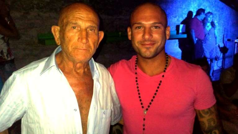 Κώστας Γκουσγκούνης: "Έφυγες με το κεφάλι ψηλά" - Το συγκινητικό αντίο του εγγονού του