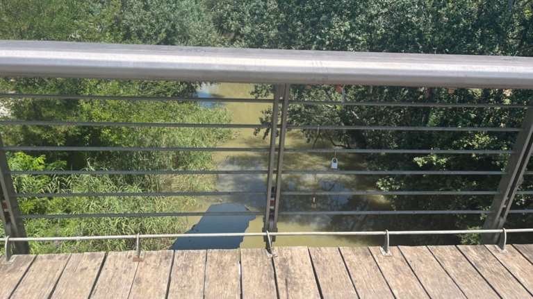 Απίστευτη ανατροπή με τη γυναίκα που έπεσε στον Πηνειό: Μεταφέρθηκε χωρίς σφυγμό στο νοσοκομείο και την επανέφεραν στη ζωή