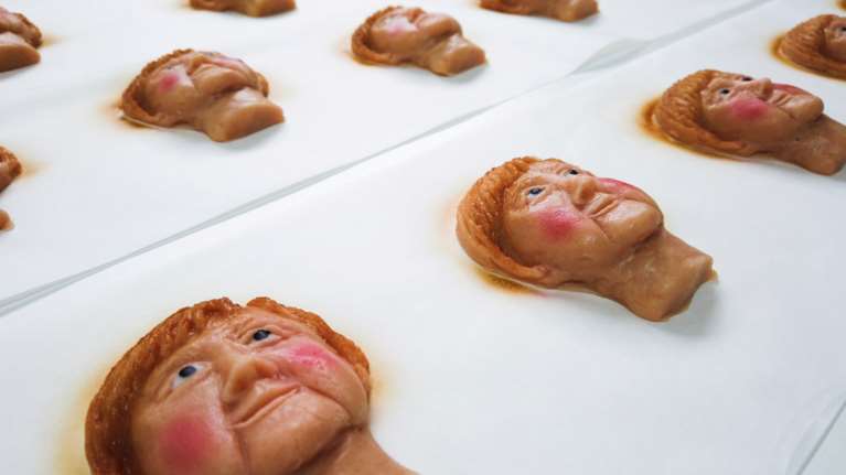 Η Μέρκελ αποχωρεί από την καγκελαρία και γίνεται... αμυγδαλωτό! [εικόνα]