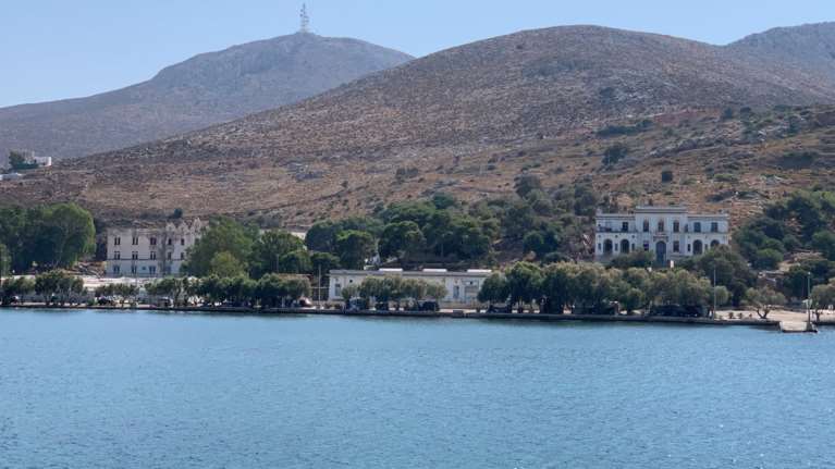 Σκληρό lockdown στη Λέρο με εντολή Χαρδαλιά - Απαγόρευση κυκλοφορίας όλο το 24ωρο