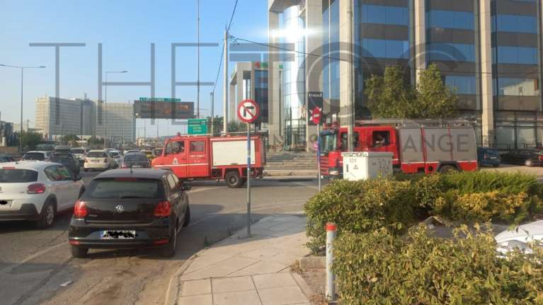 Τροχαίο στην Αττική οδό: Καραμπόλα οχημάτων στο ύψος της Κηφισίας - Καθυστερήσεις 20-25 λεπτών