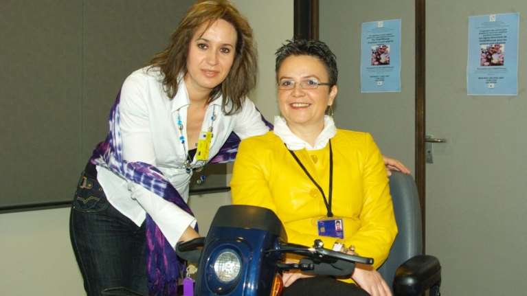 Απίστευτο κι όμως αληθινό: Άγνωστοι έκλεψαν το αναπηρικό αμαξίδιο πρώην ευρωβουλευτή του ΠΑΣΟΚ [εικόνες]