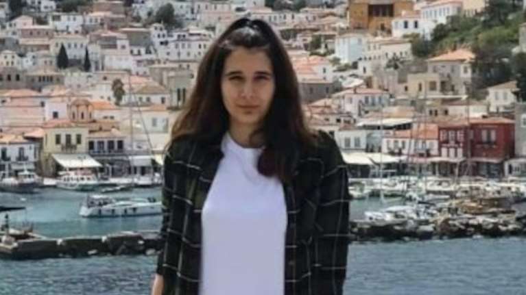 Θρήνος και ερωτήματα για τον ξαφνικό χαμό της 19χρονης δοκίμου - Το φαγητό στην Τυνησία και η νόσηση με κορονοϊό