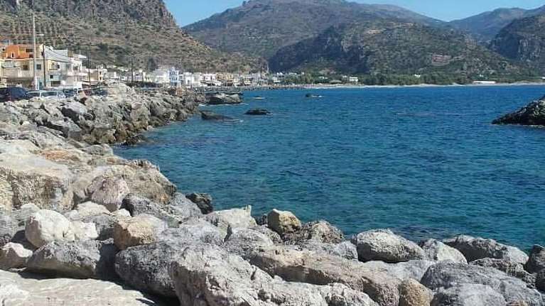 Χανιά: Σοκ για καταδύτρια που βρήκε νεκρό έναν άντρα- Πρόκειται για αλλοδαπό που ζούσε άστεγος σε σπηλιά