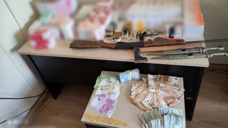 Μεγάλη κομπίνα με εικονικές συνταγογραφήσεις από 50χρονο καρδιολόγο και 67χρονο μαϊμού δικηγόρο από τη Συρία