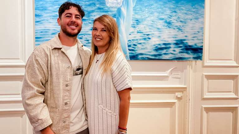 Μιχαήλ Βαρθακούρης: Έκθεση φωτογραφίας στο Παρίσι για τον γιο του Γιάννη Πάριου και της Σοφίας Αλιμπέρτη