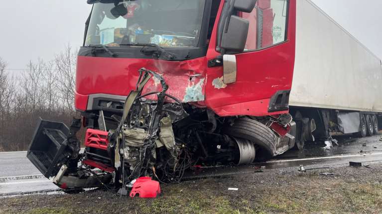 Διάσπαση προσοχής και ανθρώπινο λάθος "βλέπουν" οι ειδικοί για το μοιραίο τροχαίο με τους οπαδούς του ΠΑΟΚ