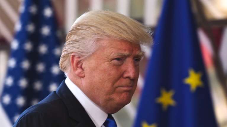 Ντόναλντ Τραμπ: Το πρώτο tweet μέσα από το νοσοκομείο - &quot;Νιώθω καλά&quot;