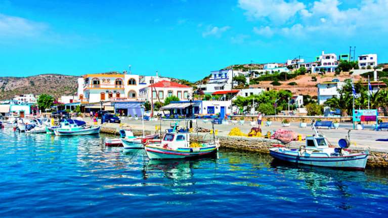 Daily Mail: Ύμνος σε έξι ελληνικά νησιά &quot;παραδείσους&quot; - Μήλο &quot;ψηφίζει η Conte Nast για το φθινόπωρο