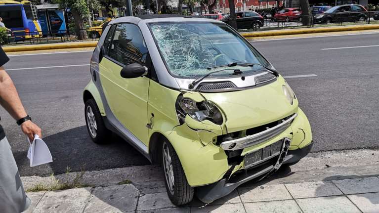 Τροχαίο στην Καλλιθέα: Σε κατάσταση σοκ η αδελφή της 13χρονης που σκοτώθηκε – Στον εισαγγελέα ο οδηγός